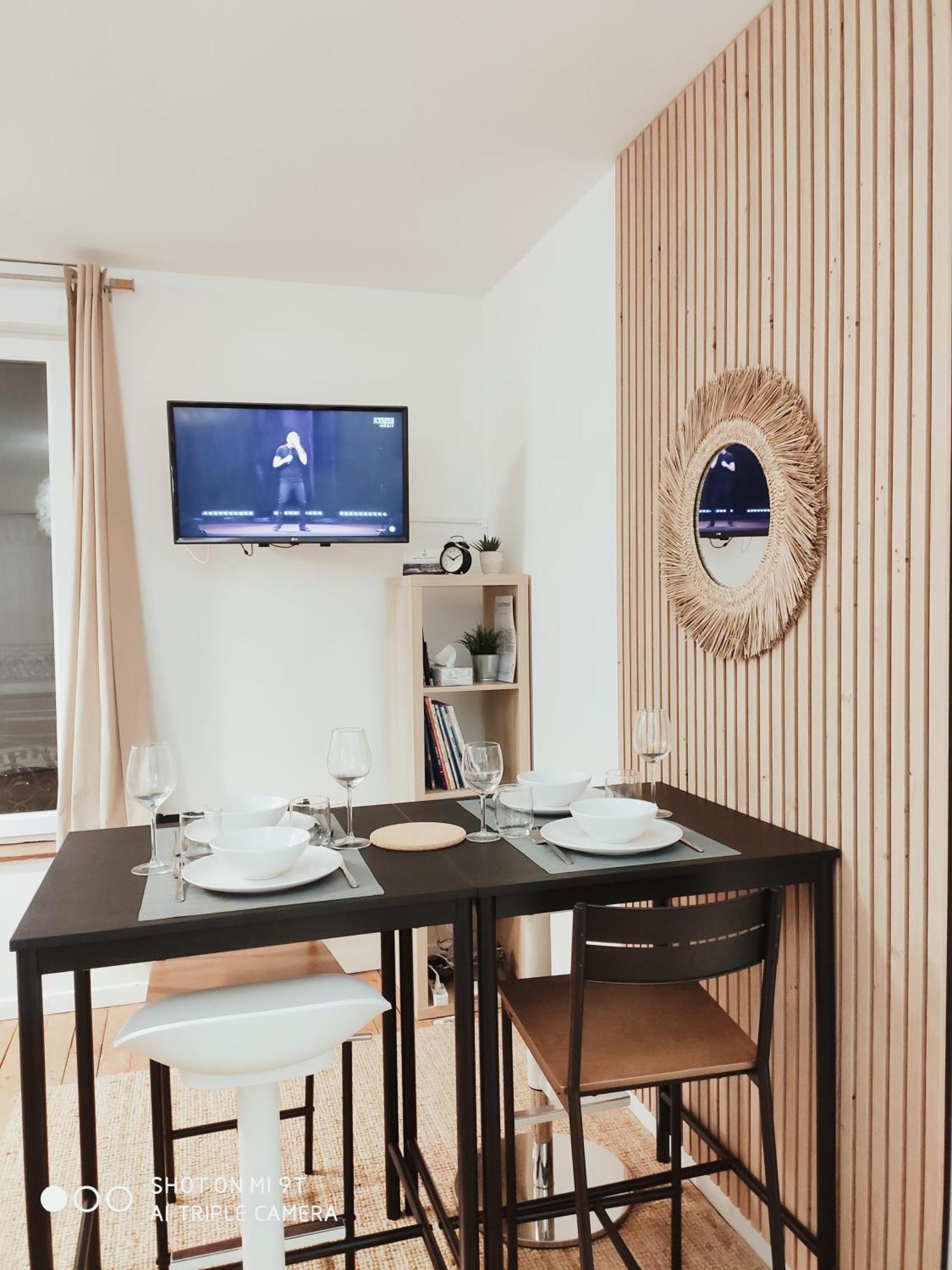 Apartament Chaleureux T2 Au Style Vintage - Rue Gratuite Amiens Zewnętrze zdjęcie